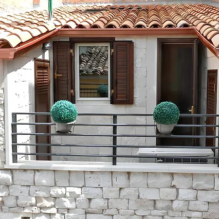 Holiday home Charming House In With Jacuzzi Scicli
